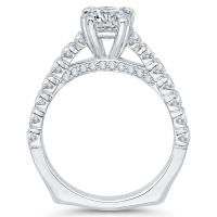 Zásnubný prsteň posiaty diamantmi Novalee