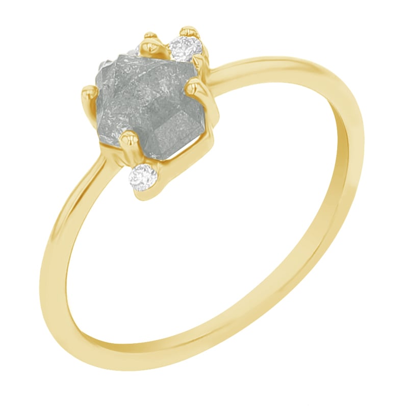 Prsteň so salt and pepper diamantom a lab-grown diamantmi Beattie 109990