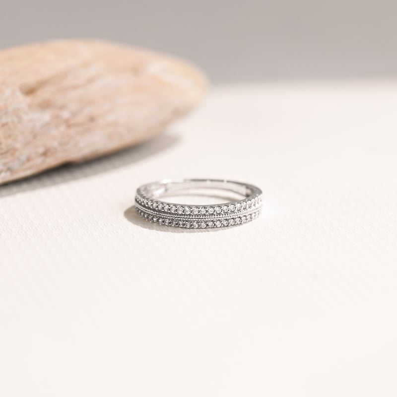 Elegantný eternity prsteň s lab-grown diamantmi Nicholls