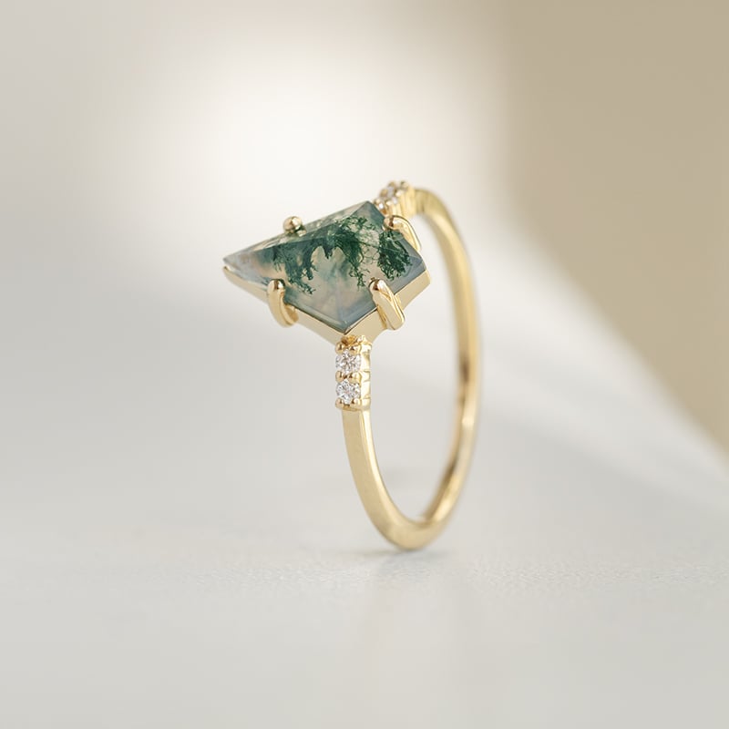 Unikátny zásnubný prsteň s machovým achátom a diamantmi Celeste 144840