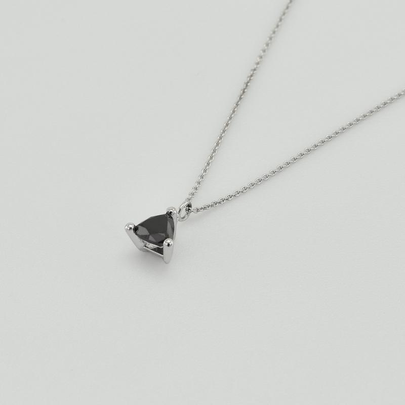 Náhrdelník s trillion diamantom 37660