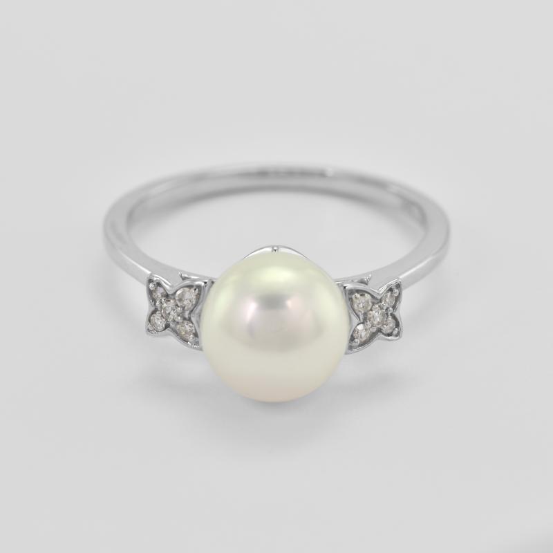 Perlový prsteň s diamantmi z bieleho zlata 45160