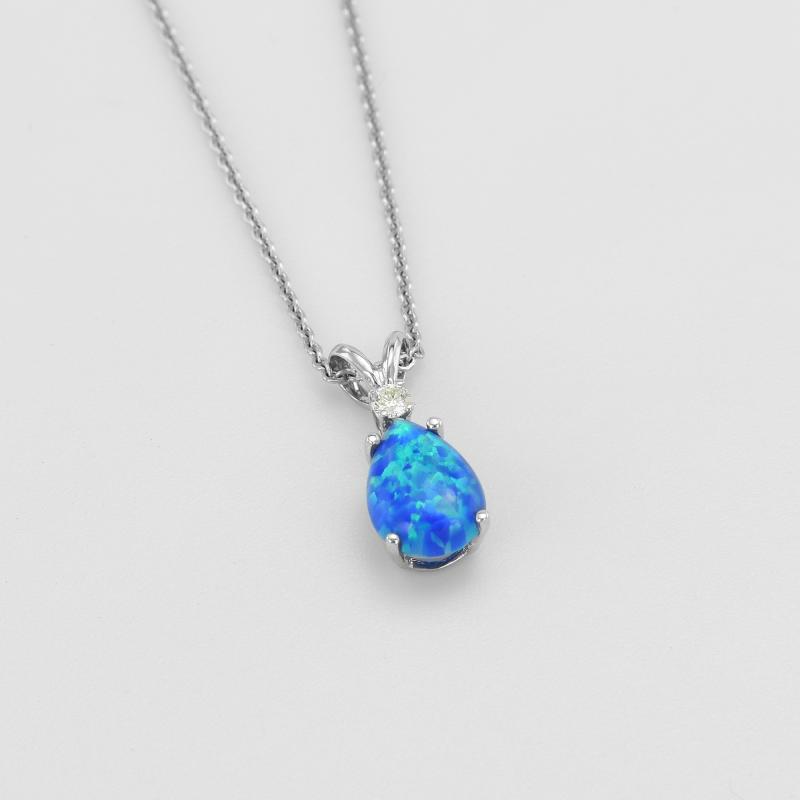 Zlatý prívesok s opálom a diamantom 51090