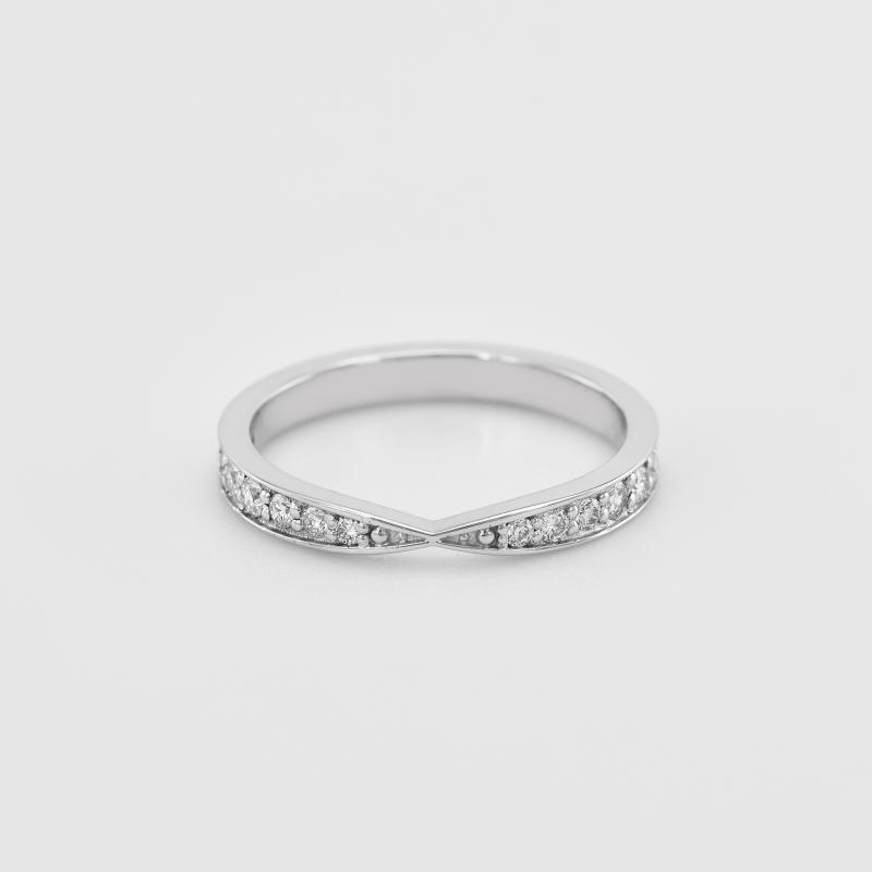 Platinový eternity prsteň s diamantmi Hilaria