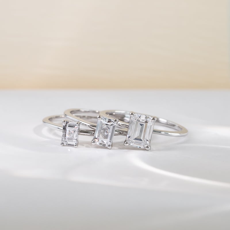 Zásnubný prsteň s emerald diamantom Olson 121331