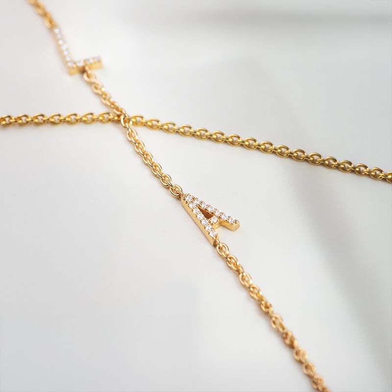 Strieborný náhrdelník s 2 písmenkami a lab-grown diamantmi Lupe 152281