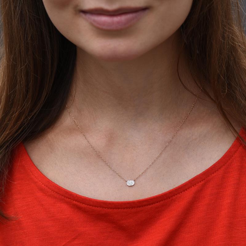 Oválny minimalistický náhrdelník s diamantmi Vanesha