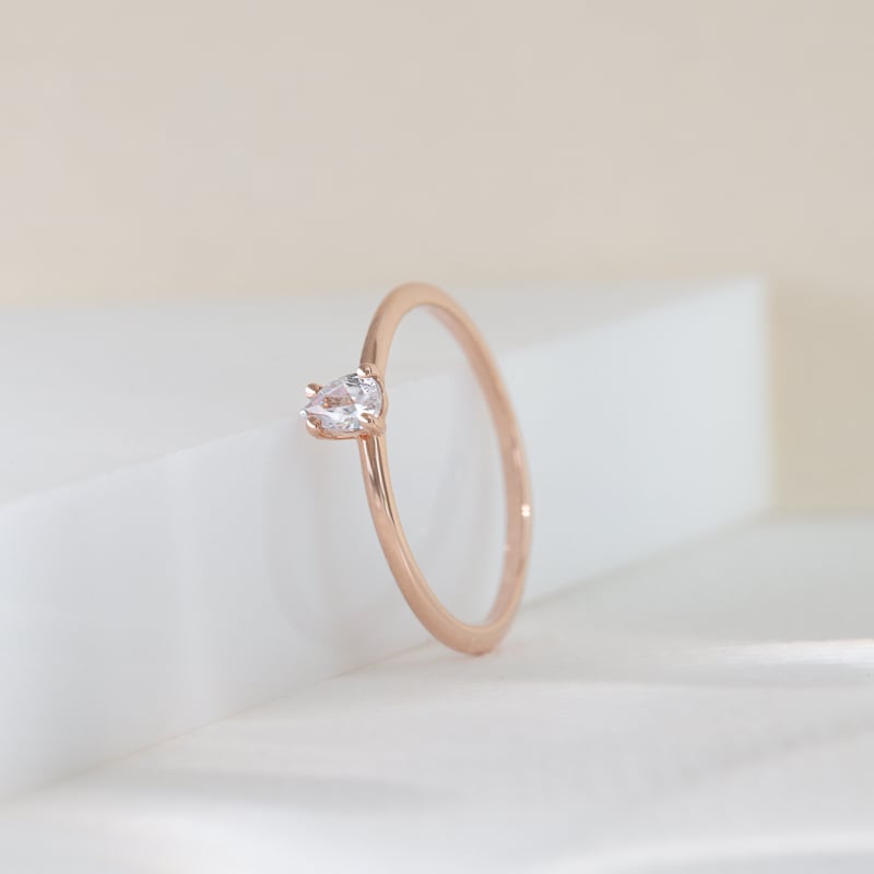 Zásnubný prsteň s pear lab-grown diamantom Cooley 121432