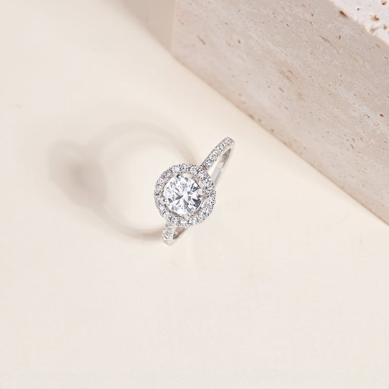 Zlatý halo zásnubný prsteň s lab-grown diamantmi Kerau 149672