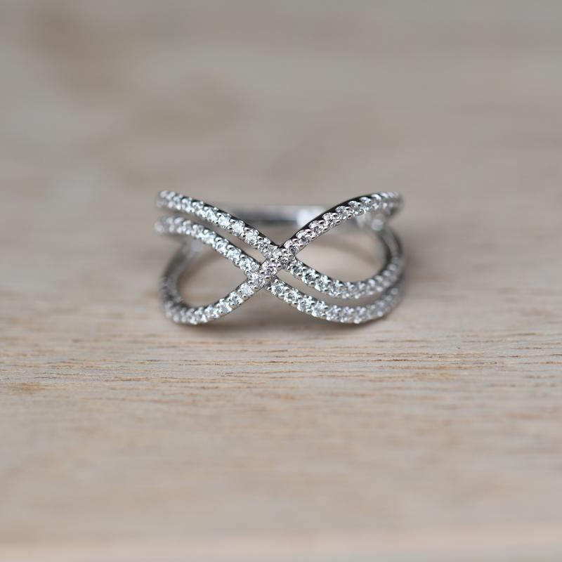 Diamantový eternity prsteň zo zlata 79312