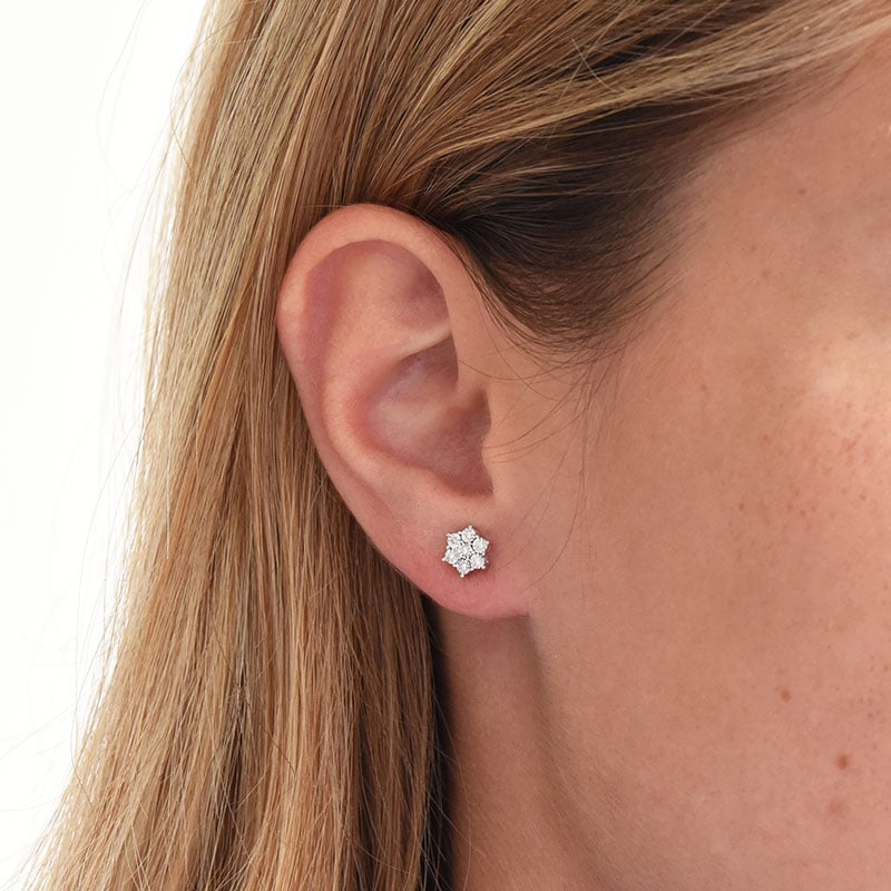 Elegantné diamantové náušnice Romaine