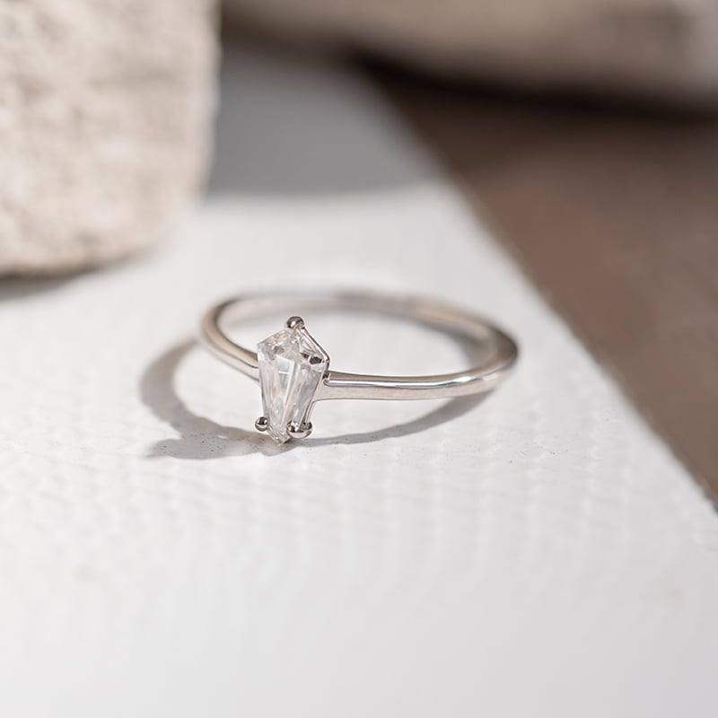 Zásnubný prsteň s 0.43ct IGI certifkovaným lab-grown diamantom Milana 111383