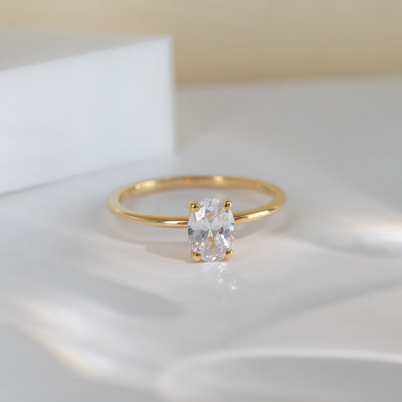 Zásnubný prsteň s oval lab-grown diamantom Frost 121183