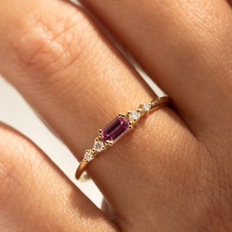 Prsteň s emerald zafírom a diamantmi Taia
