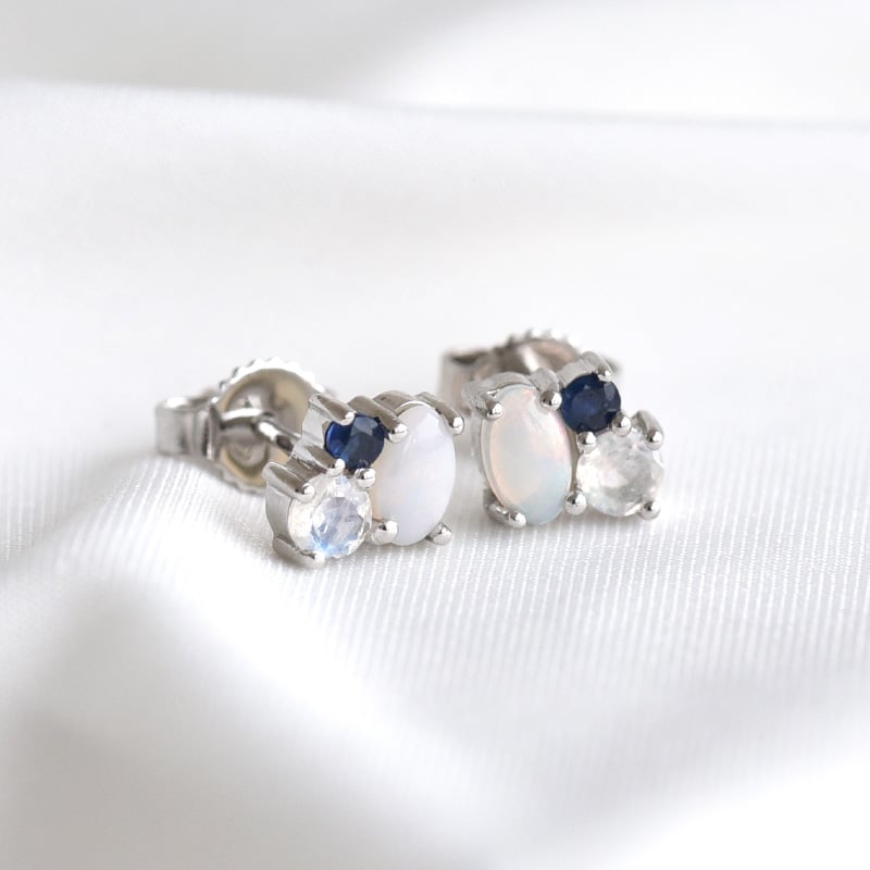 Elegantné cluster náušnice z bieleho zlata 82693