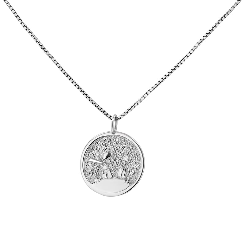 Strieborný prívesok s atypickým povrchom a diamantom Malý princ 140814
