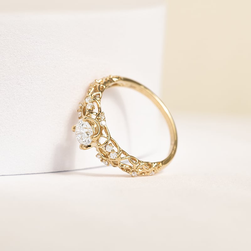 Vintage zásnubný prsteň s lab-grown diamantmi Chantal 142964