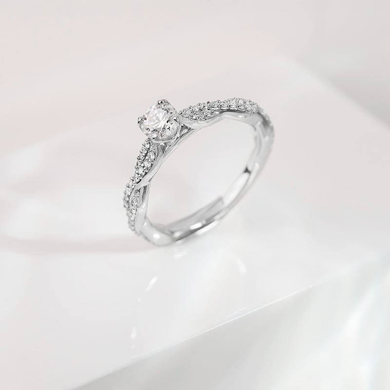 Diamantový zásnubný prsteň s prepletanou obrúčkou Meera 152674