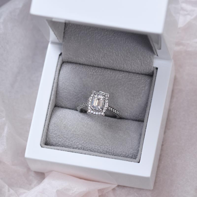 Prsteň s emerald diamantom 49664