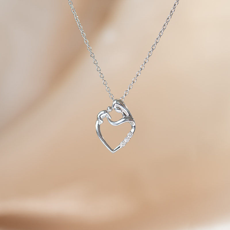 Prívesok matka a dieťa s lab-grown diamantmi Remy 99684