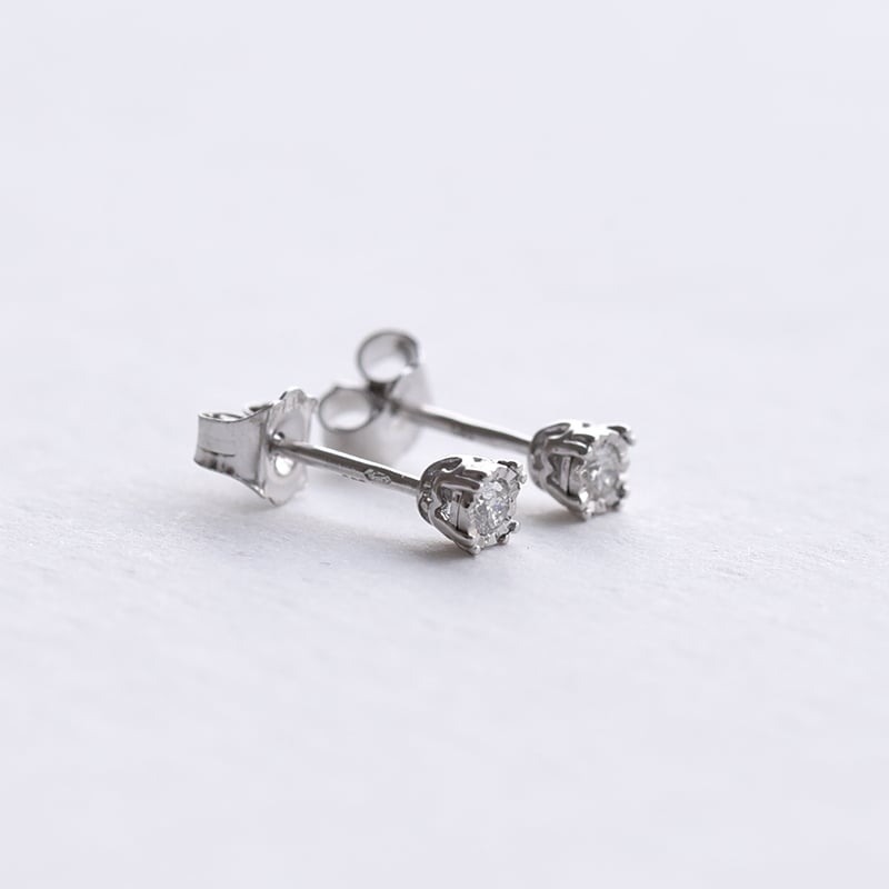 Minimalistické bezel náušnice s moissanitmi Bally 105145