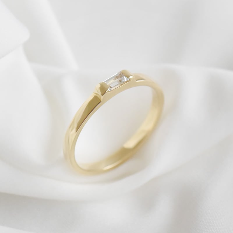 Prsteň s baguette diamantom Zindy 119485