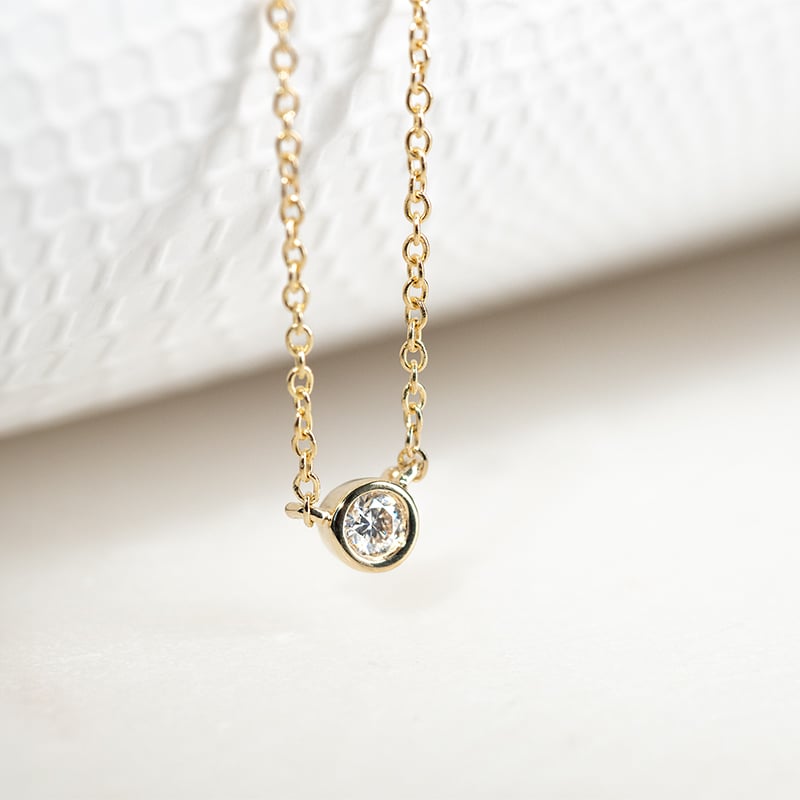 Strieborný minimalistický náhrdelník s diamantom Vieny 132045