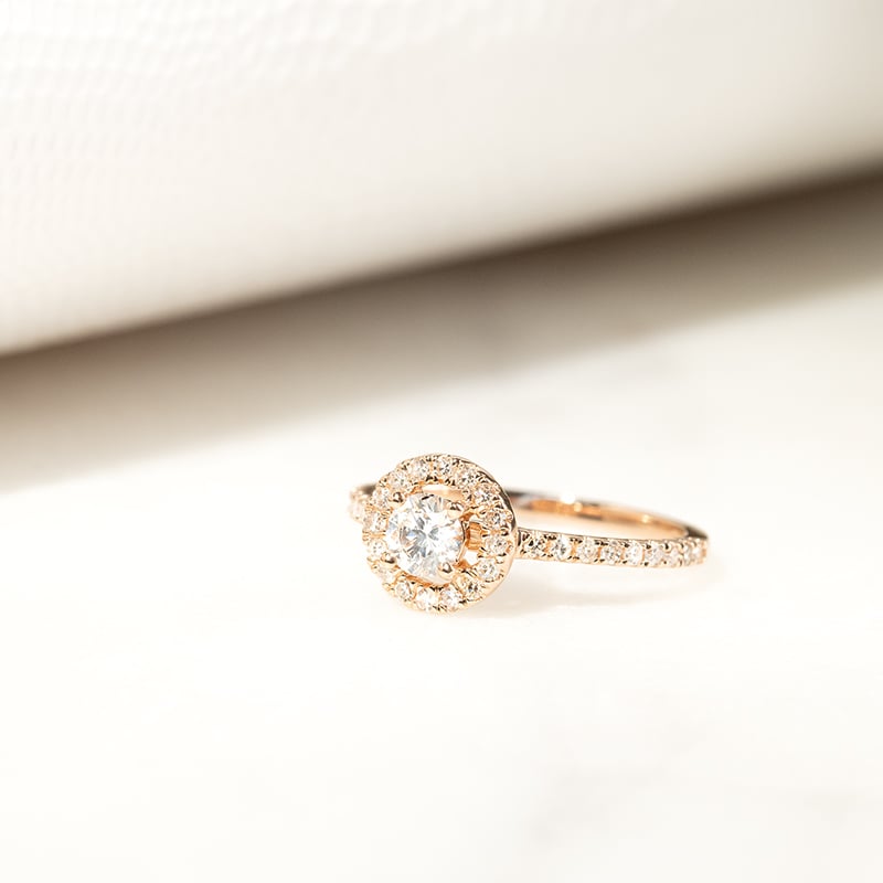 Zlatý halo zásnubný prsteň s lab-grown diamantmi Kerau 132495