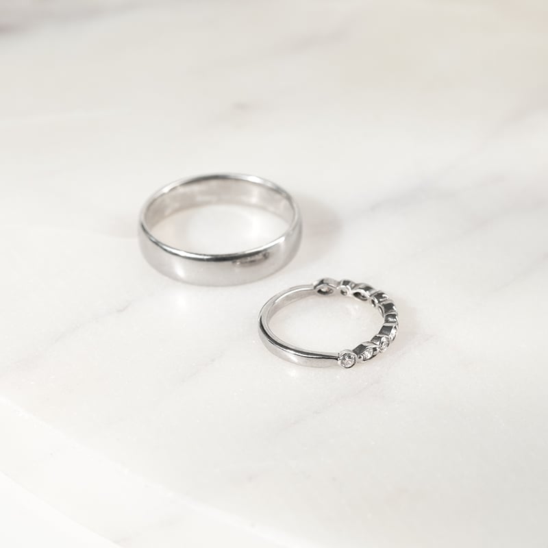 Eternity prsteň s lab-grown diamantmi a pánsky komfortný prsteň Chikita