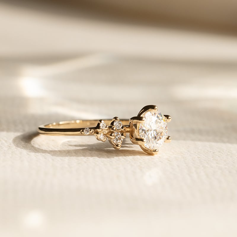 Zásnubný prsteň s lab-grown diamantmi Olha 138515
