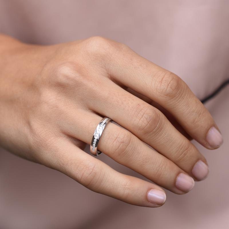 Zlatý eternity prsteň s lab-grown diamantmi Loby 150465