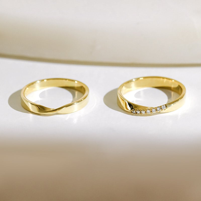 Prepletený prsteň s diamantmi Rexanne 154435