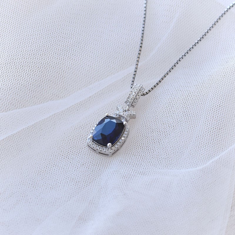 Zafírový náhrdelník 67505