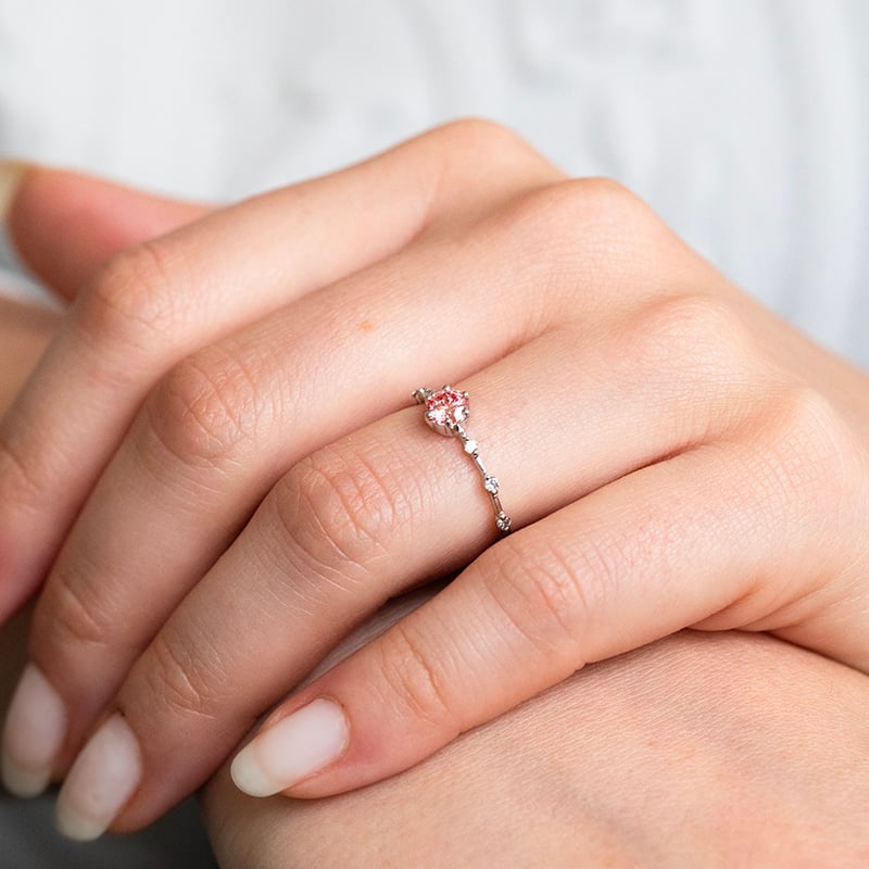 Zásnubný prsteň s certifikovaným fancy pink lab-grown diamantom Jelena 144896