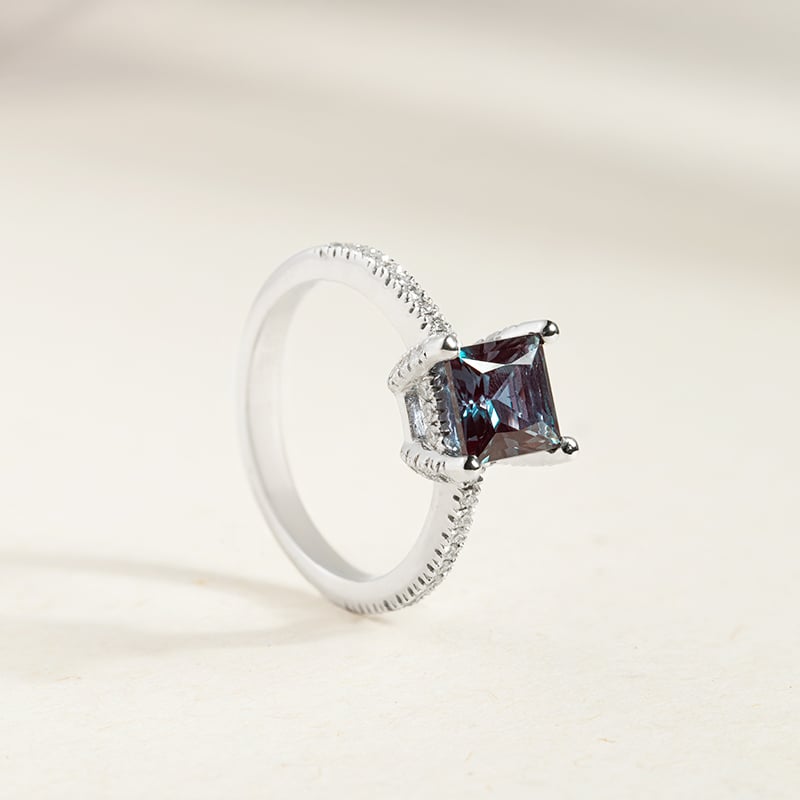 Prsteň s lab-grown alexandritom a diamantmi Kip