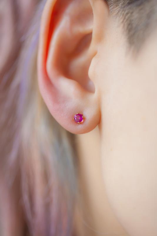 Zlaté náušnice s 0.50ct rubínmi Jadyn 3306
