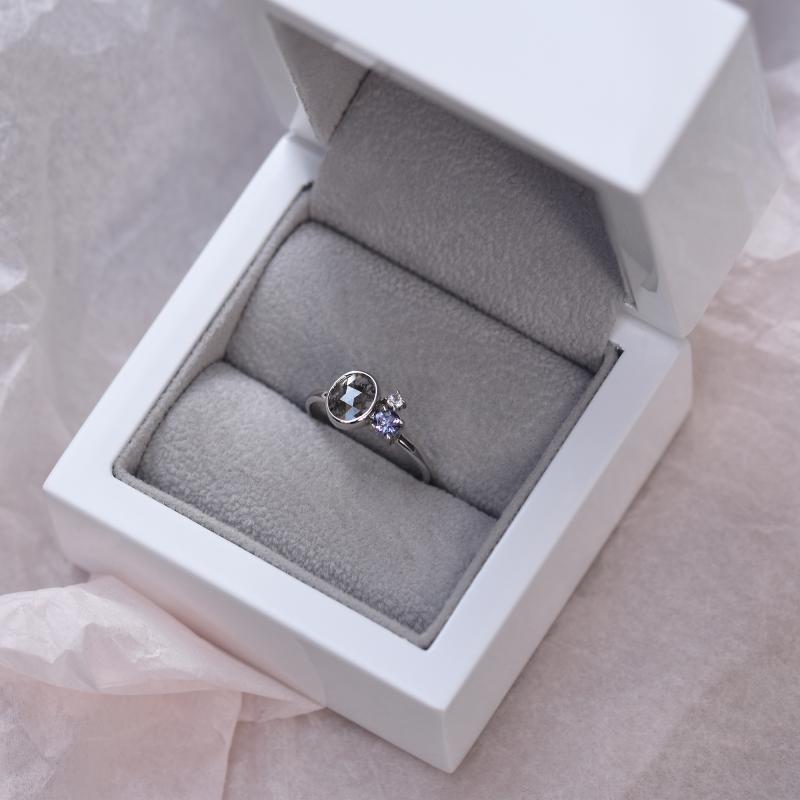 Prsteň so sivým diamantom, tanzanitom a morganitom 49706