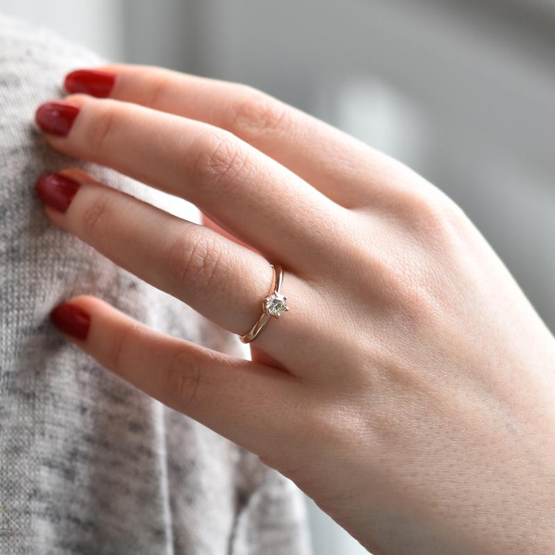 Zlatý zásnubný prsteň s diamantom Orrisa 6756