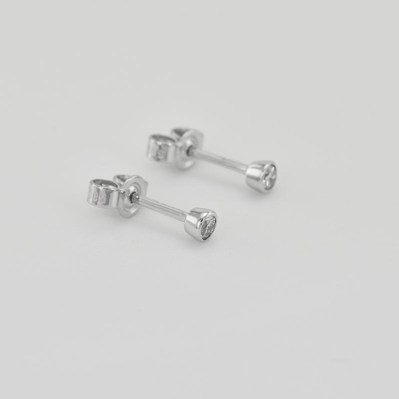 Platinové náušnice s diamantmi 71046