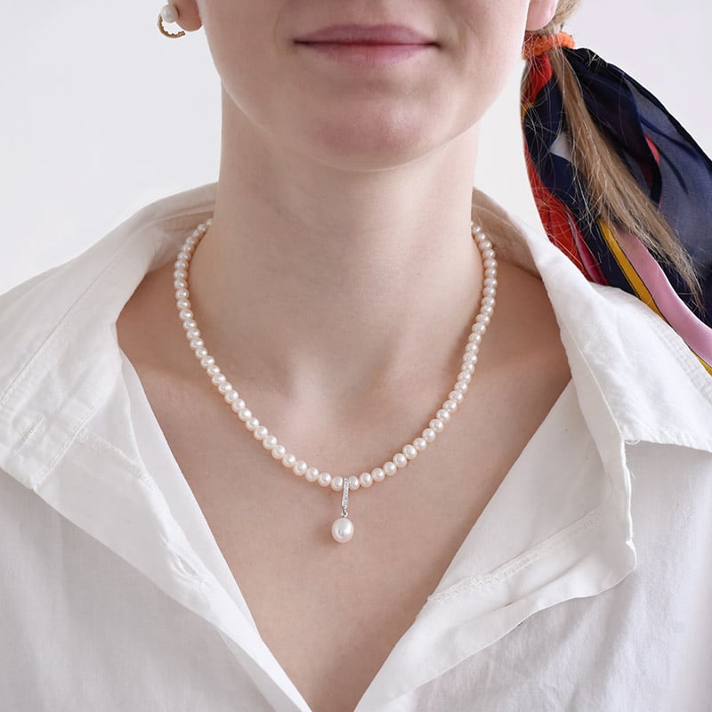 Perlový náhrdelník s diamantmi Julienne