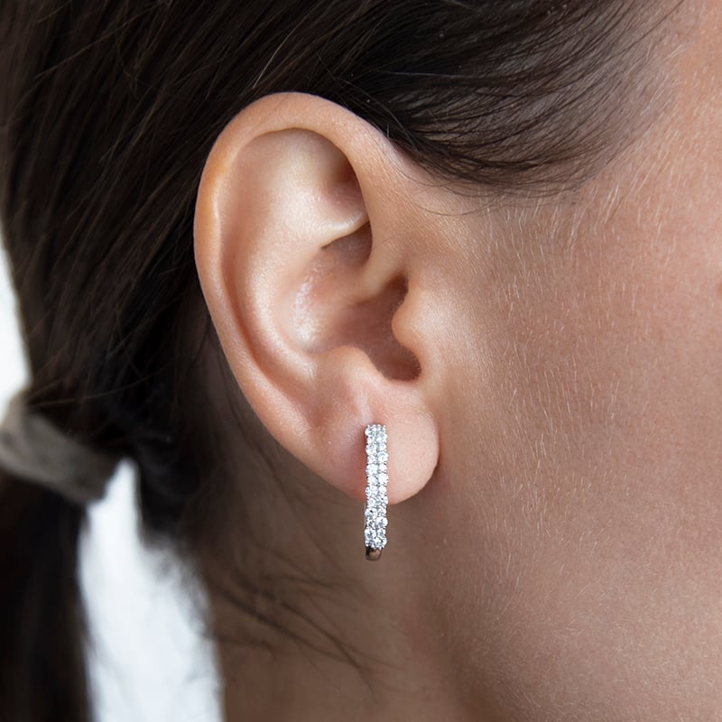 Kruhové náušnice s lab-grown diamantmi Barnett