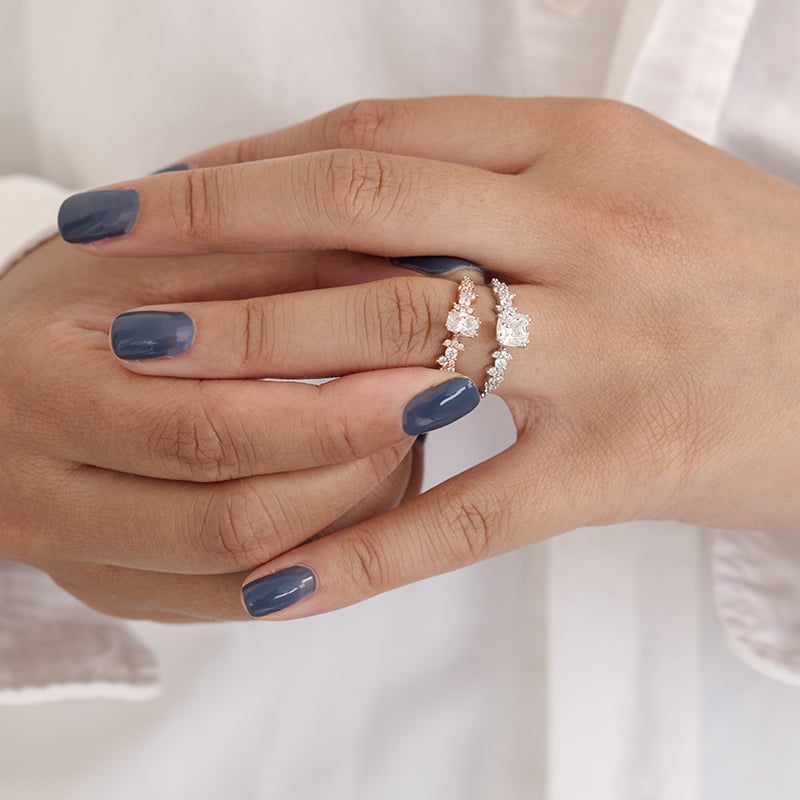 Romantický zásnubný prsteň s diamantmi Tora 126227