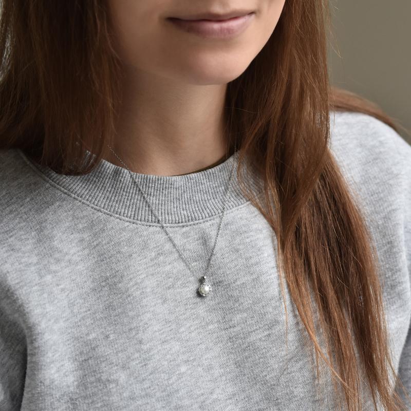 Diamantový náhrdelník s perlou 70097