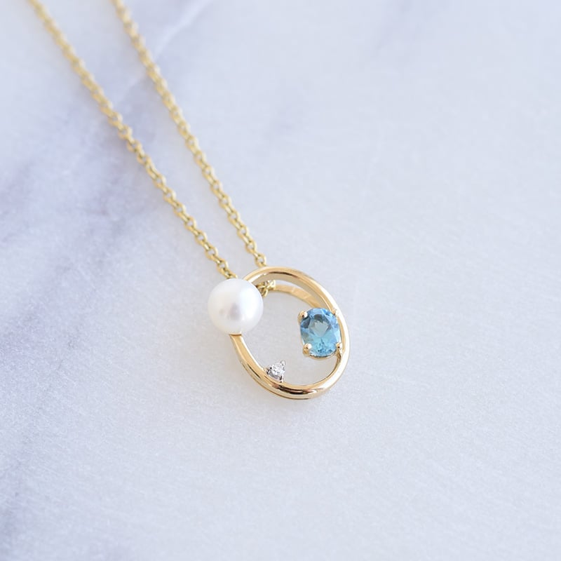 Karma prívesok s perlou, topásom a diamantom 87397