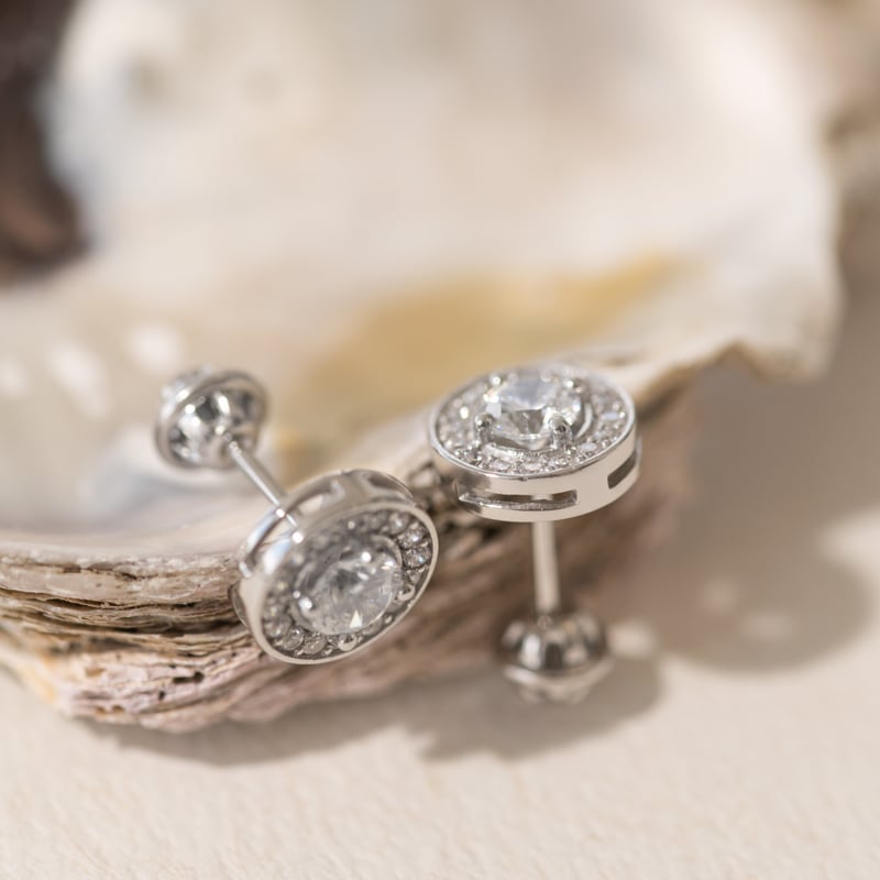 Halo náušnice s moissanitmi a lab-grown diamantmi Blair