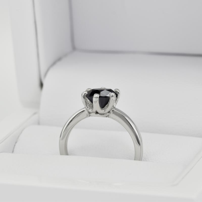 Čierny diamant v zlatom zásnubnom prsteni Greame