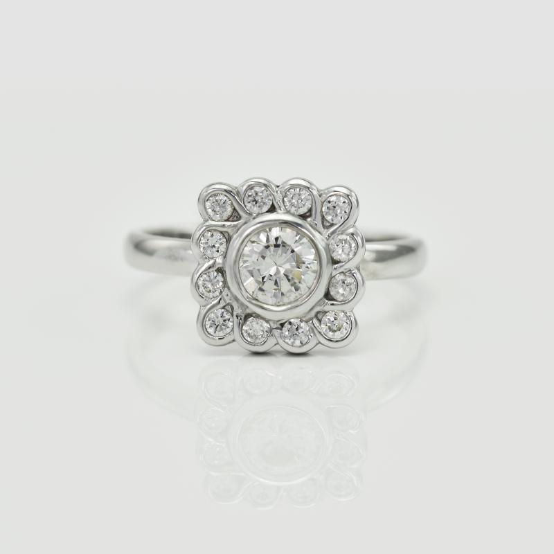 Prsteň s diamantmi 17418