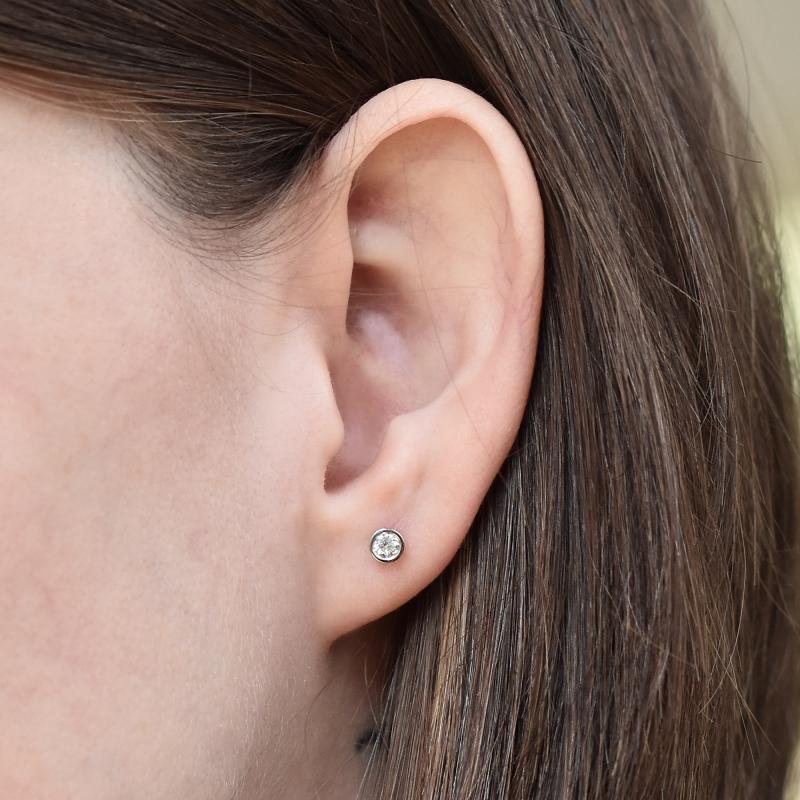 Náušnice s 0.20 ct diamantmi Heili