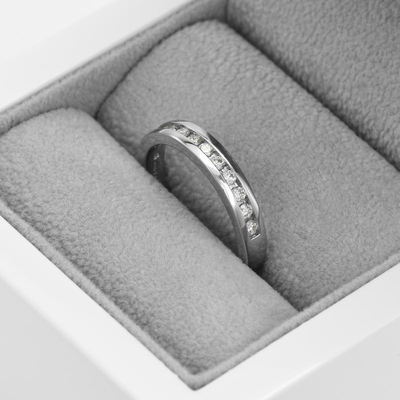 Platinový prsteň plný diamantov 47808