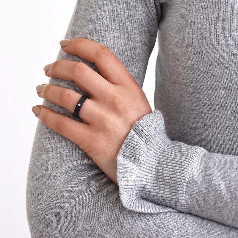 Karbónové snubné prstene s diamantom Sasha